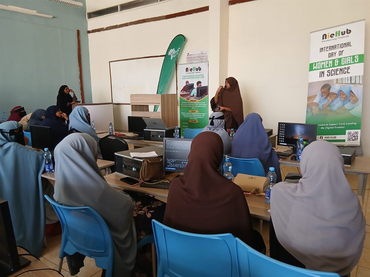 Digital-skills training for women and girls in science